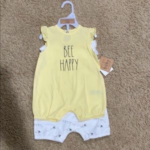 🎉HP🎉 NWT 0/3 months Rae Dunn “Bee Happy” infant rompers